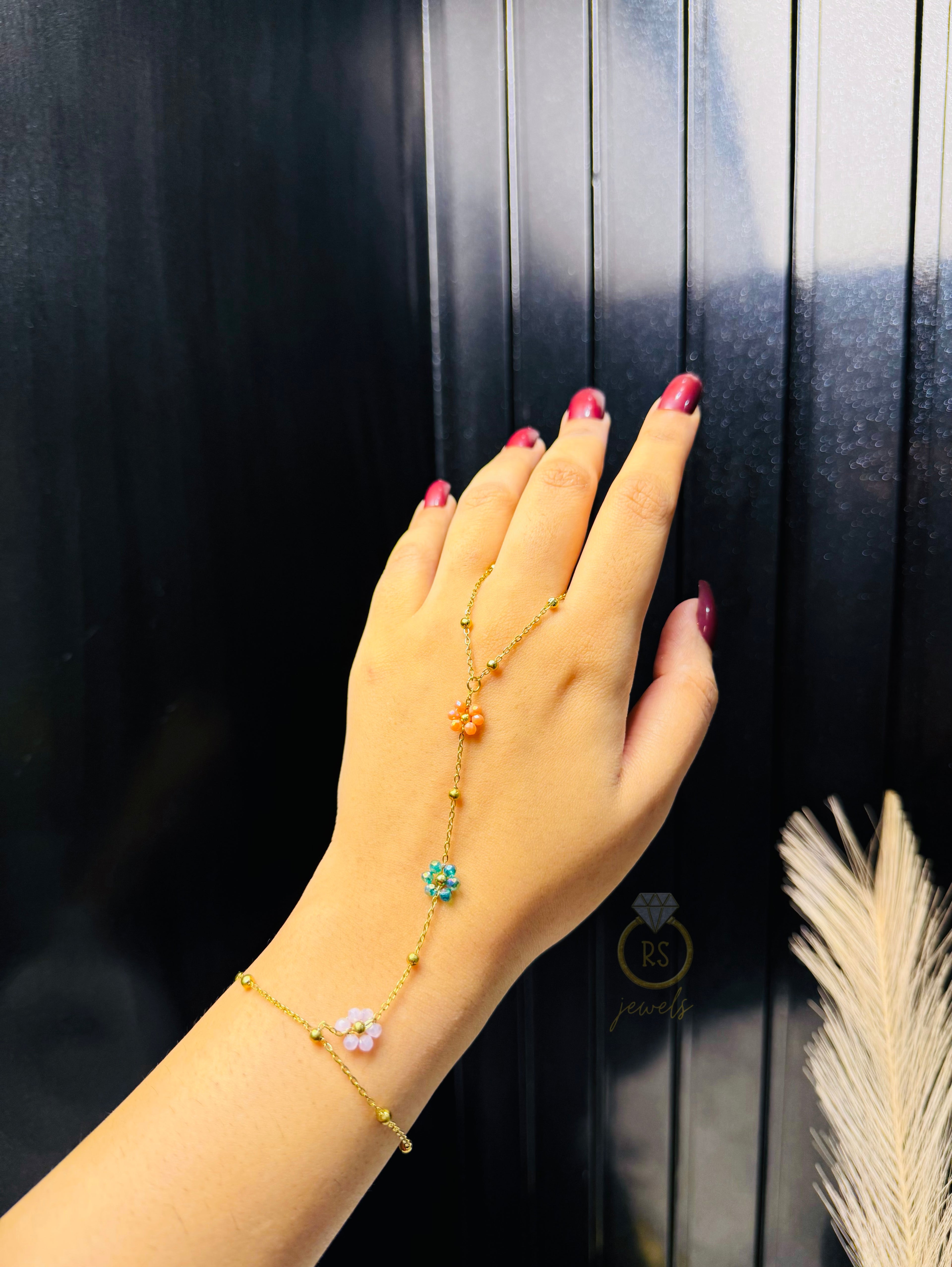Floral Charms Ringlet