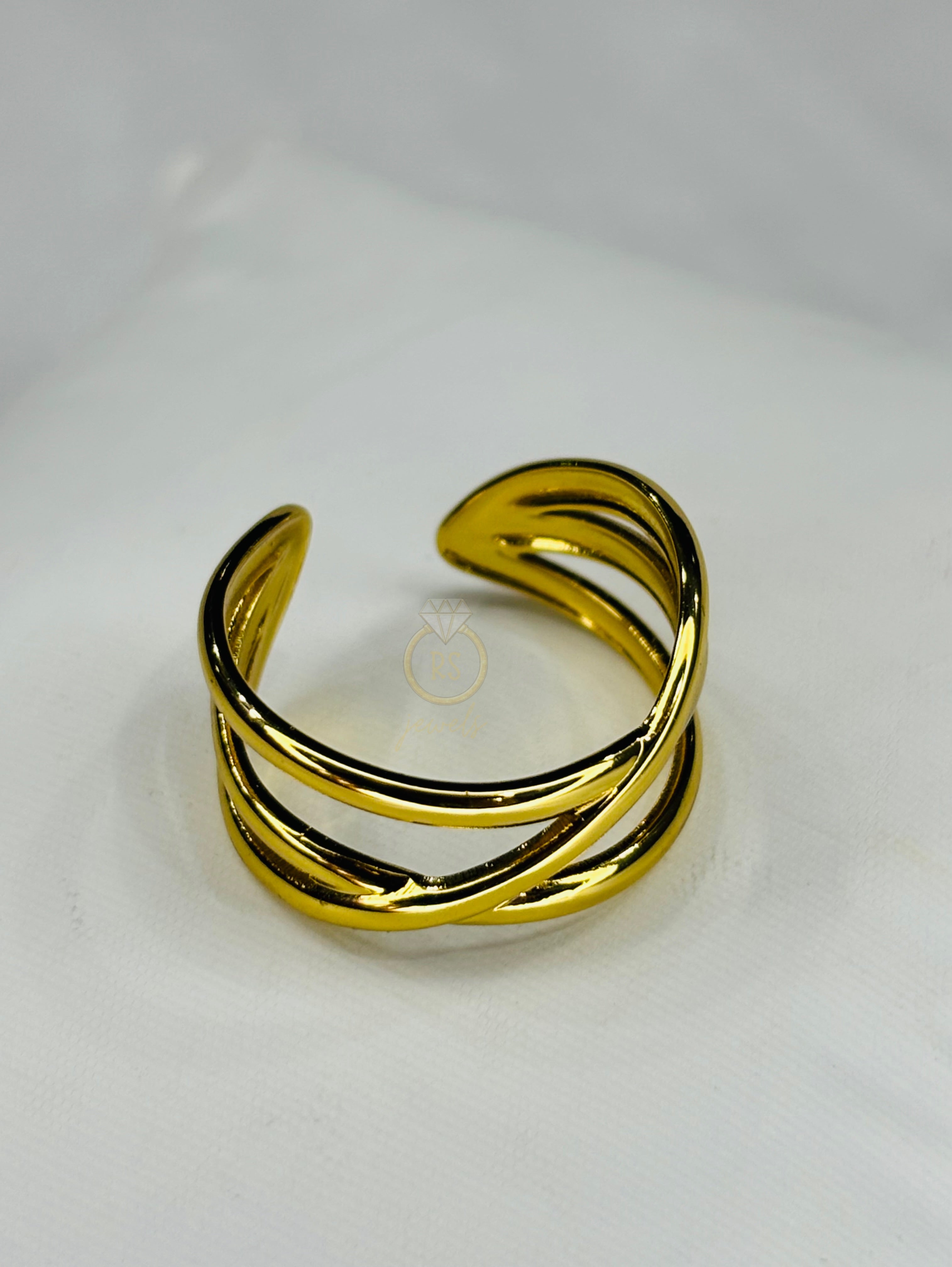 Wavy Ring