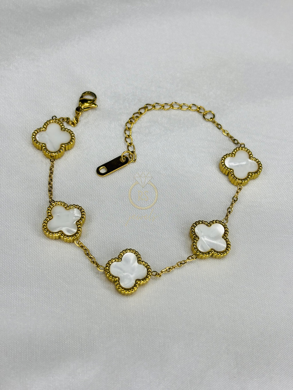 Black & White Clover Bracelet