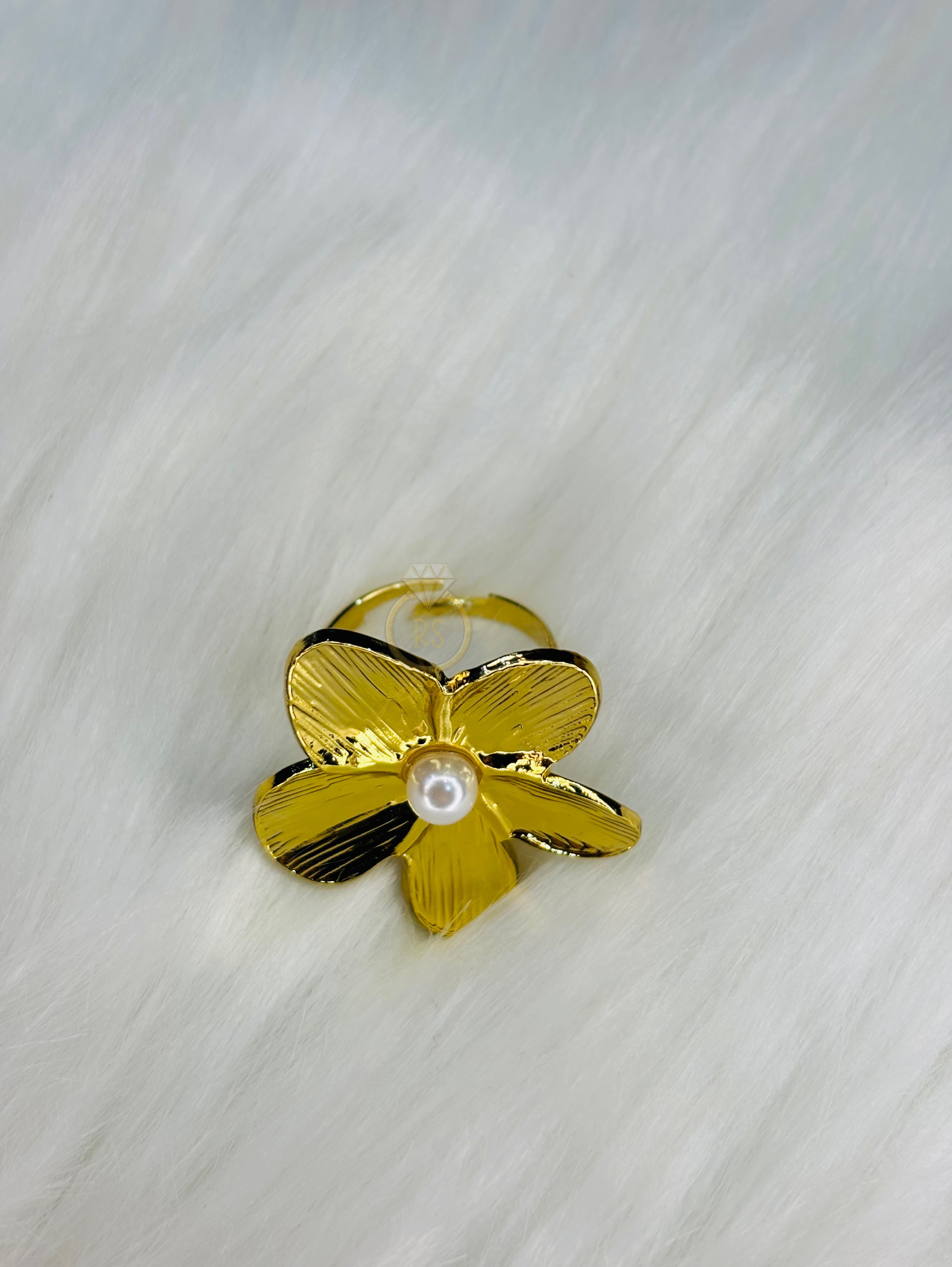 Tropical Flower Ring